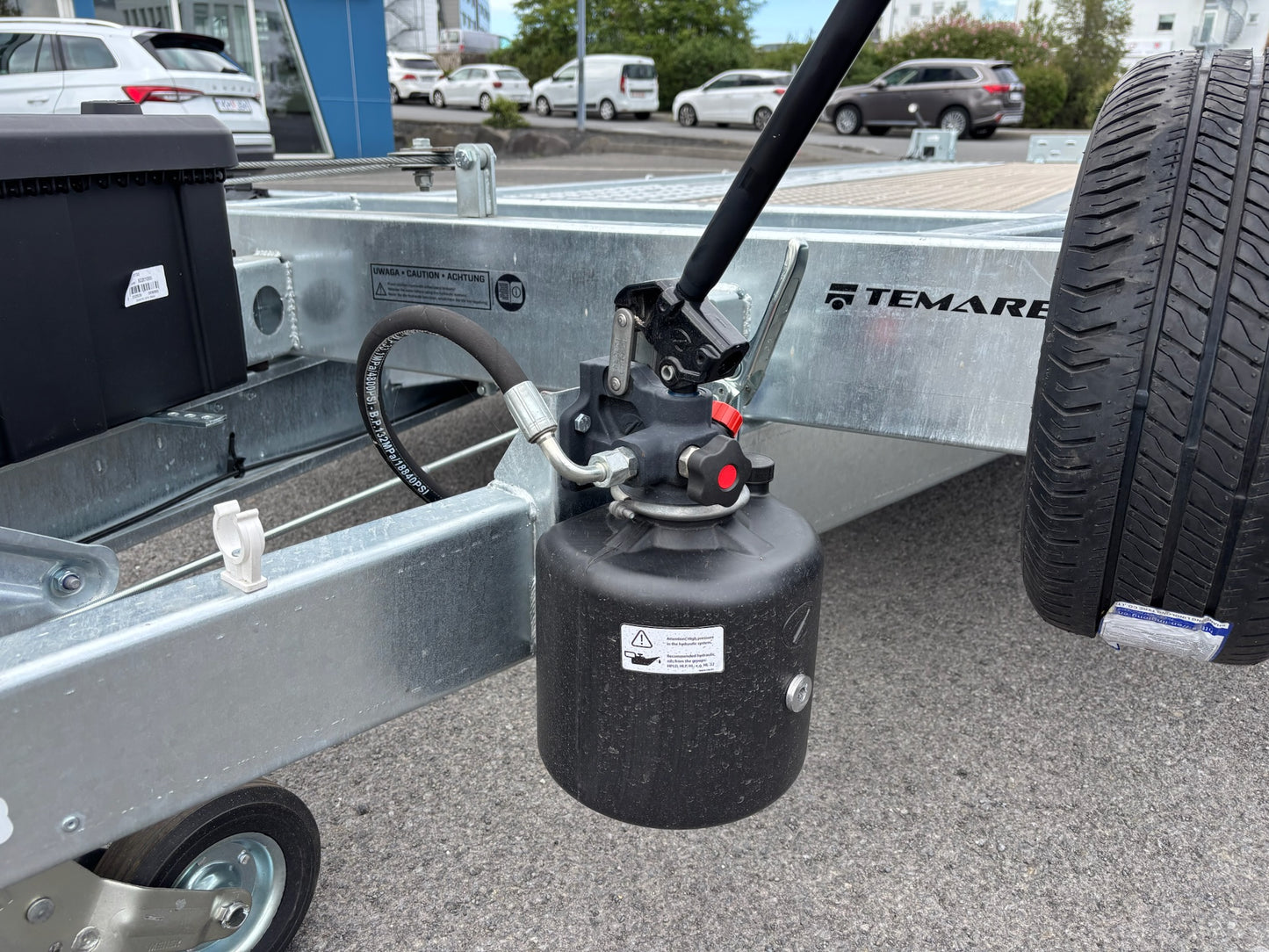 CARKEEPER 5820/3 S 3,5T Bílakerra - Hörku kerra - Bílaflutningakerra