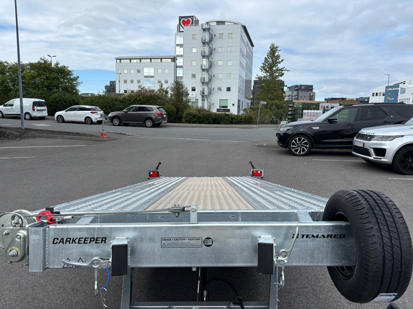 CARKEEPER 5820/3 S 3,5T Bílakerra - Hörku kerra - Bílaflutningakerra