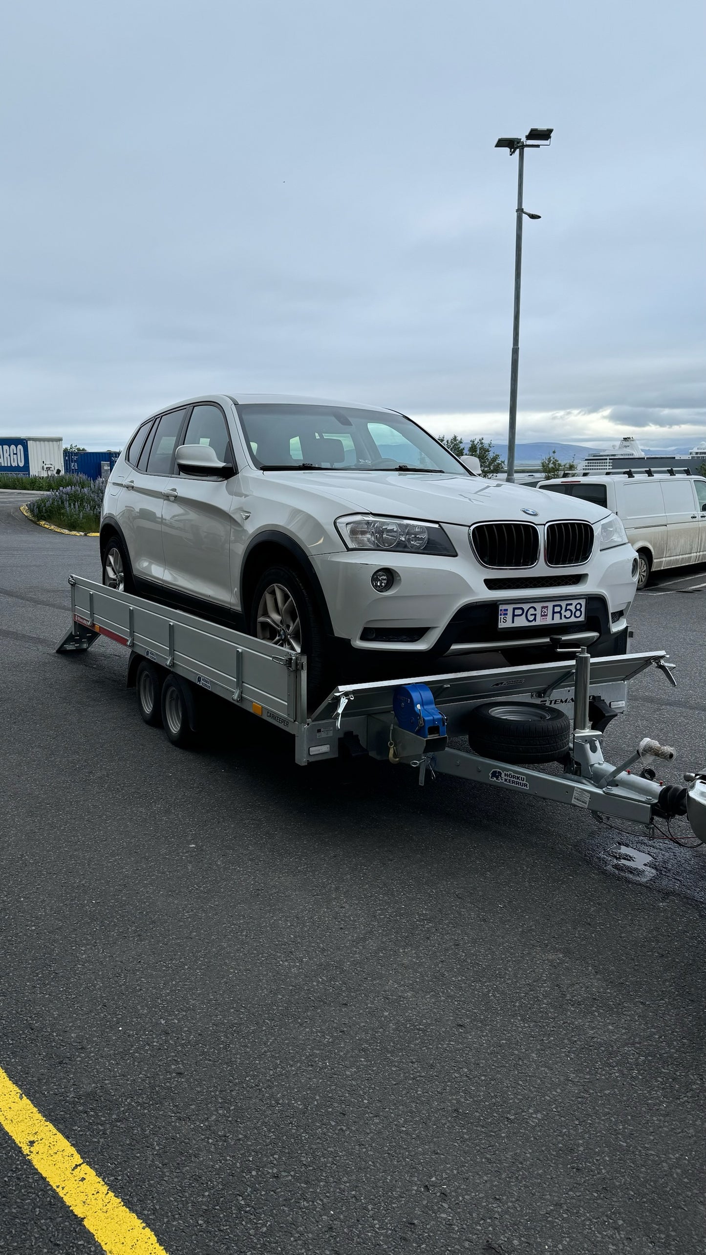 CARKEEPER 4021/2 S 2,7T Bílakerra og vinnukerra