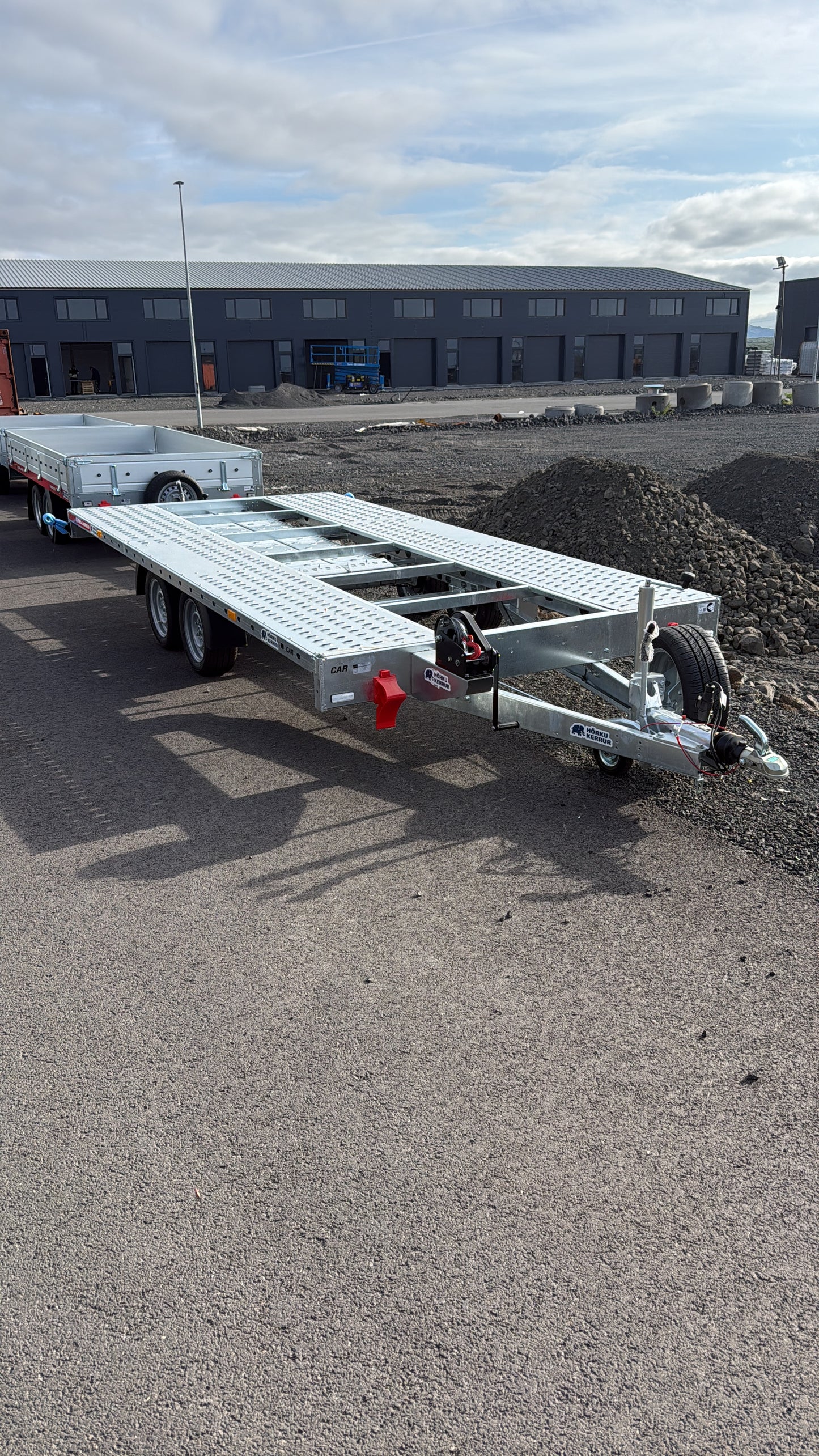 CAR DECK 4521/2 S 2,7T - Buggý kerra Hörku kerra - Bílaflutningakerra