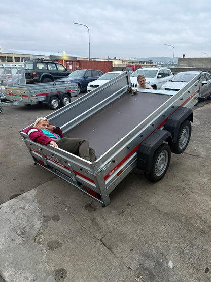 Kerra sem hentar fyrir minni verkin og fjórhjól - PRAKTI 2615/2 750kg