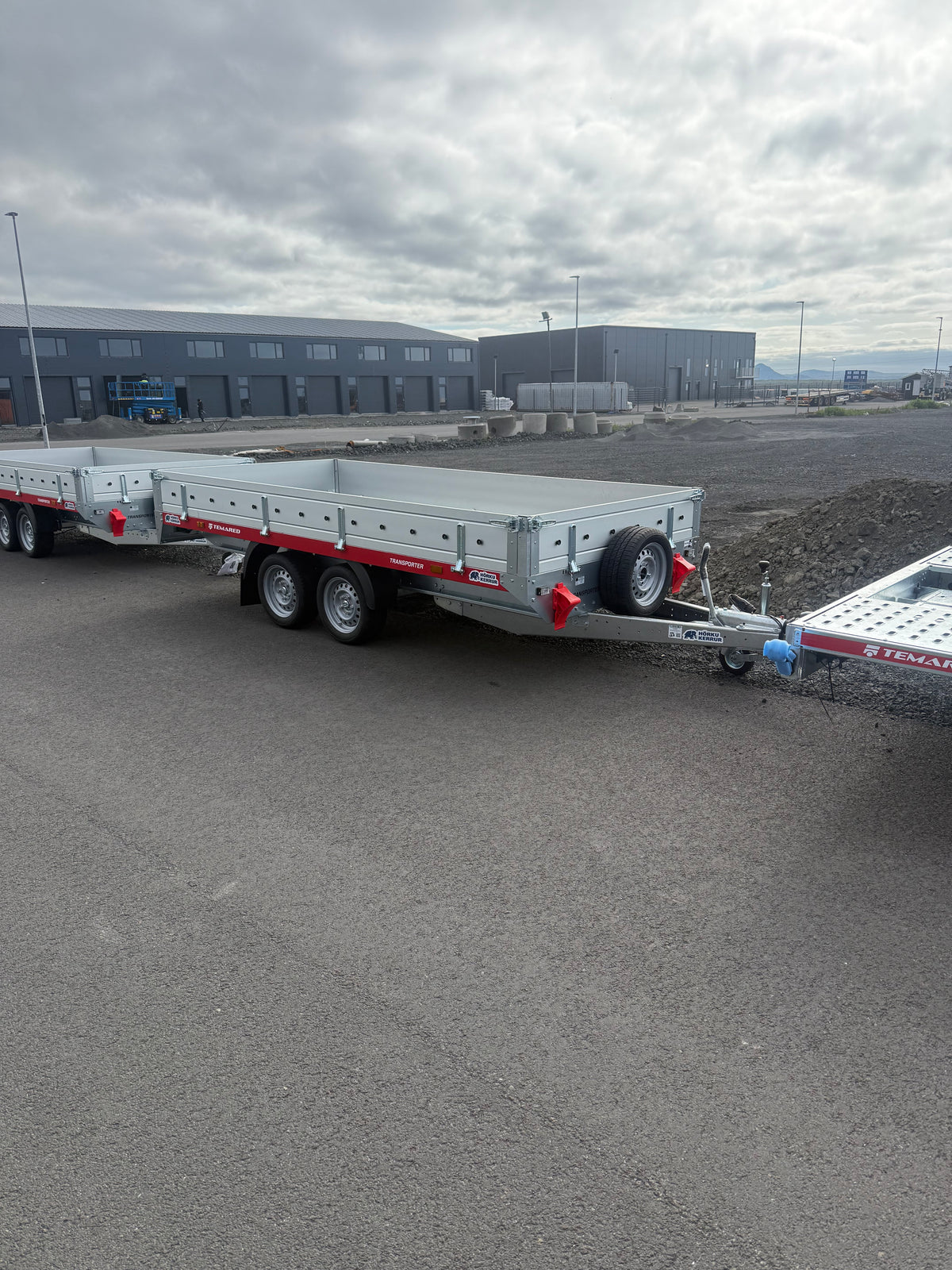 TRANSPORTER 3617/2 C 2.7T - kerra fyrir smíðavinnu