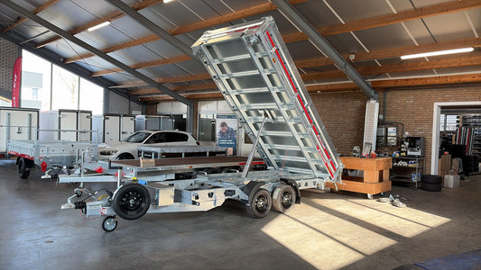 TIPPER 3617/2 C 3,5T STURTUKERRA - HÖRKUKERRA